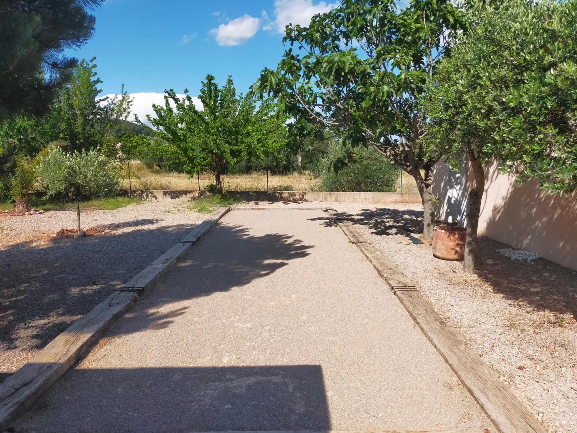 Chambre Le Luc En Provence Exterior photo