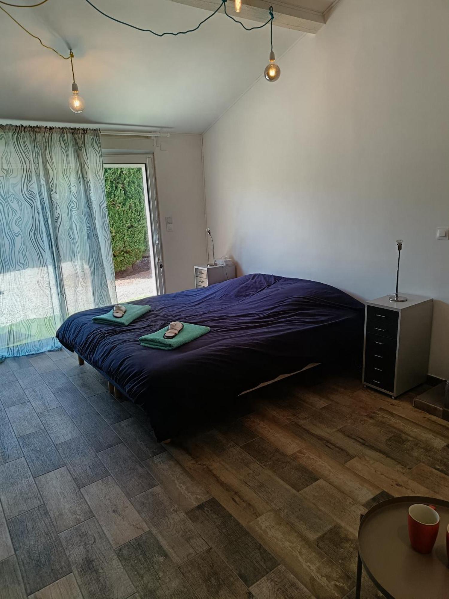 Chambre Le Luc En Provence Exterior photo